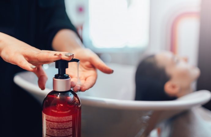 5 Major Red Flags That Your Shampoo Isn’t Safe