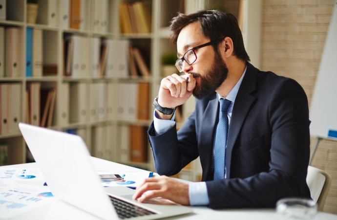 10 tips on how to become a professional freelancer