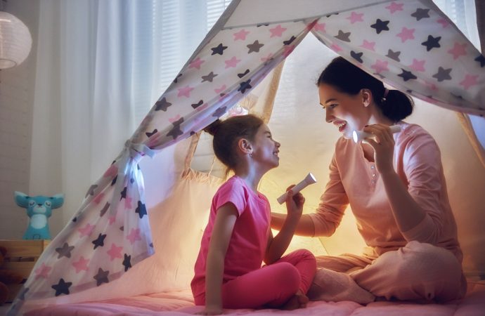 6 Things To Do With Kids Indoors