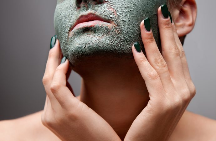 6 Best Face Masks for Oily Skin in 2019